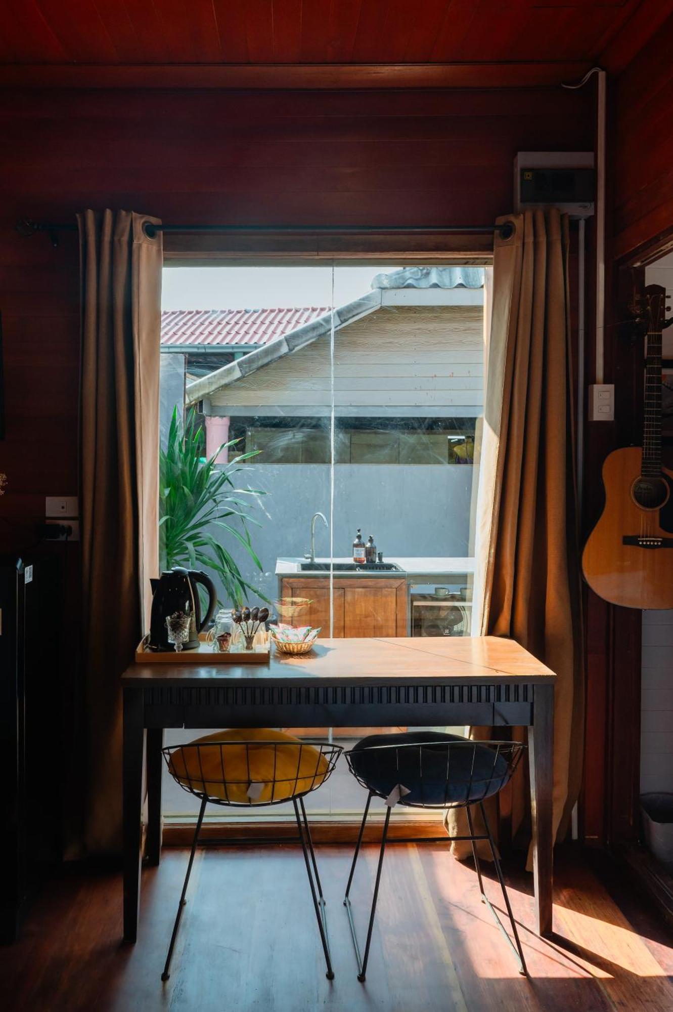 A House Villa Ко Ларн Екстериор снимка